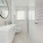 Baltic Whispers Z Basenem Easy- Rent D25 Apartmán