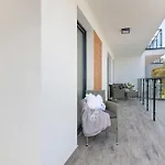 Baltic Whispers Z Basenem Easy- Rent D25 Apartmán *