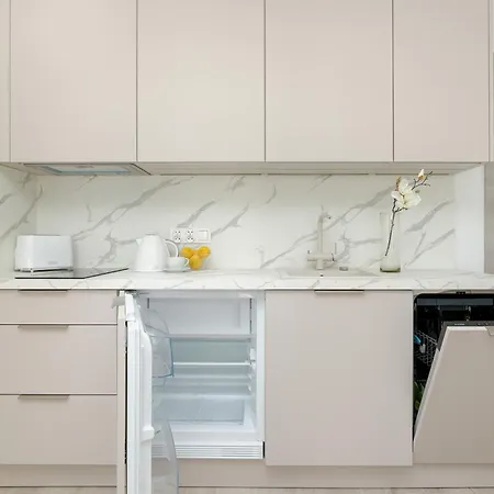 Baltic Whispers Z Basenem Easy- Rent D25 * Pobierowo