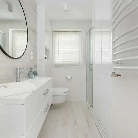 Baltic Whispers Z Basenem Easy- Rent D25 Apartamento