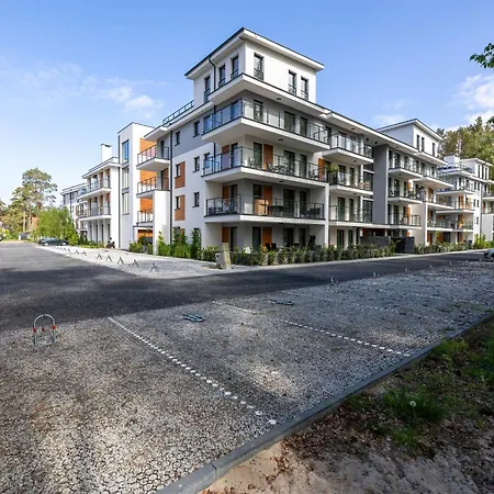 Baltic Whispers Z Basenem Easy- Rent D25 Apartmán *