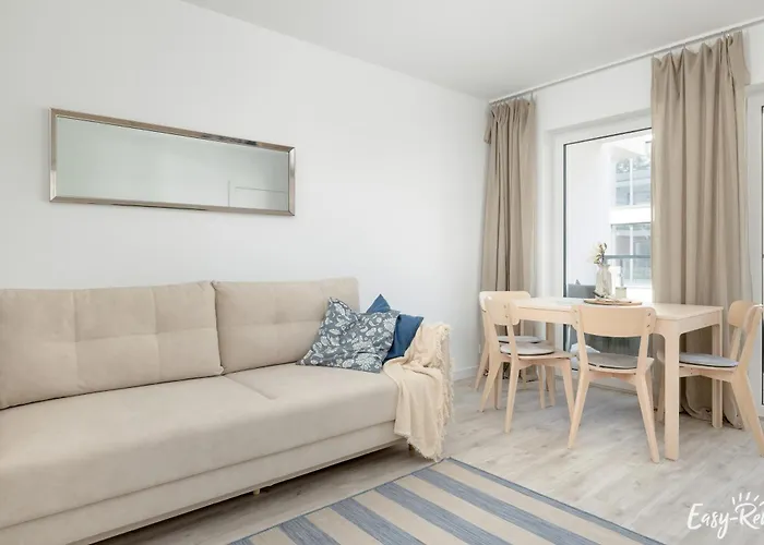 Baltic Whispers Z Basenem Easy- Rent D25