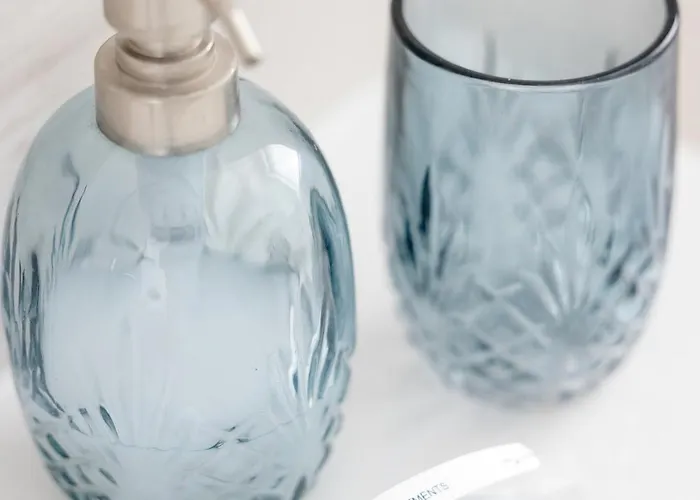 Baltic Whispers Z Basenem Easy- Rent D25